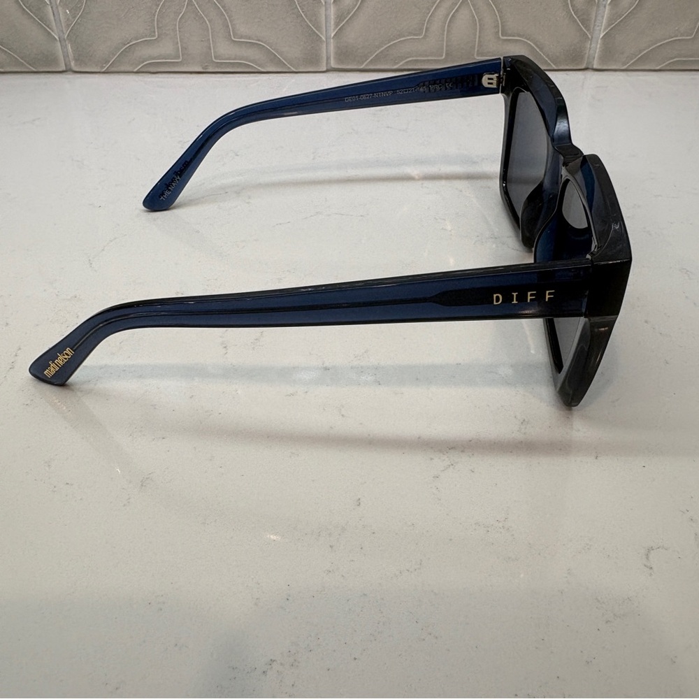 Diff Madi Nelson Blue Sunglasses - image 4